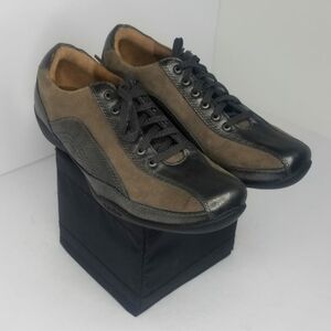 Taos Women's Steady Flats Sneakers Lace Ups 7.5